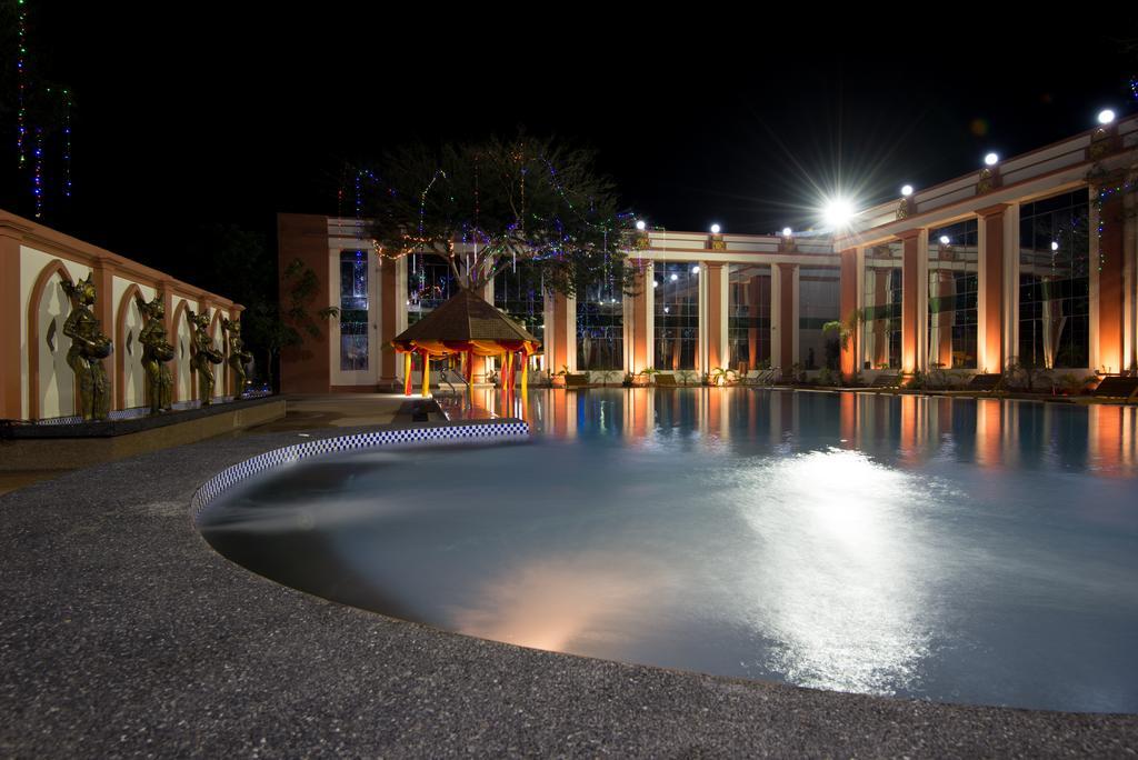 Su Tine San Royal Palace Hotel Bagan Dış mekan fotoğraf
